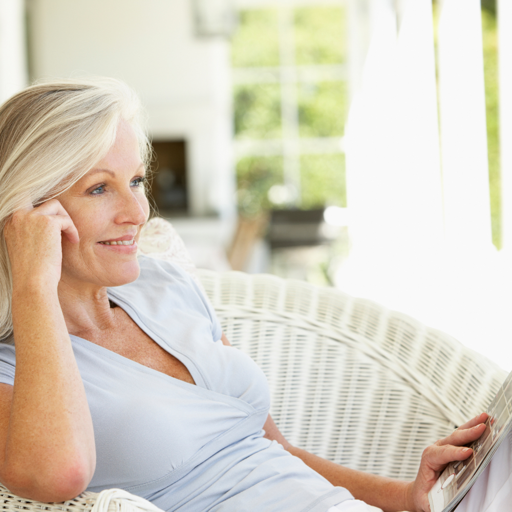 Histamine Intolerance Gut Health Guides Woman Reading